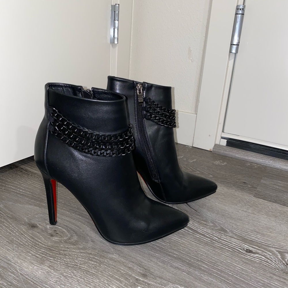 Chain ankle booties - Picture 2 of 2